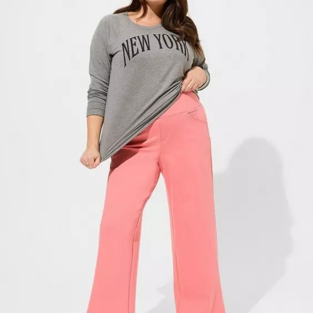 NWT Torrid Pull On Pixie Wide Leg Studio Luxe Ponte Pant Tea Rose A1